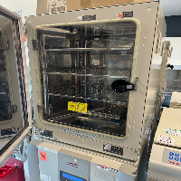 Sanyo Incu-Safe Double Stack CO2 Incubator image 1